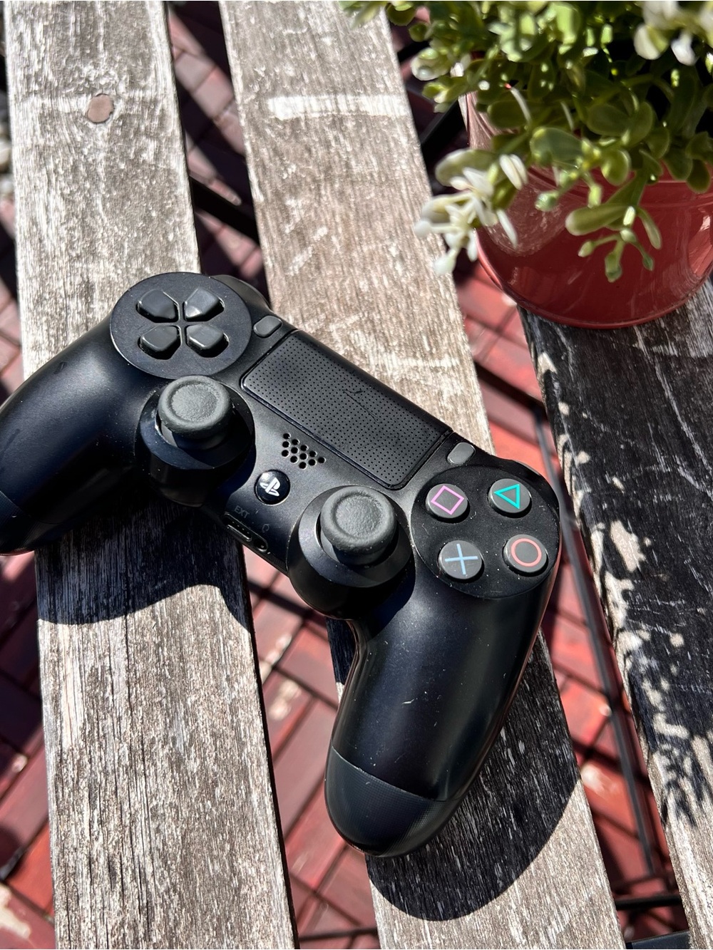 ps4 dualshock 4 controller (read description)